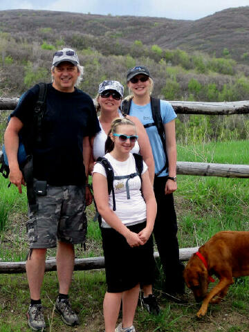 The family at Jabobs Ladder Trailhead.