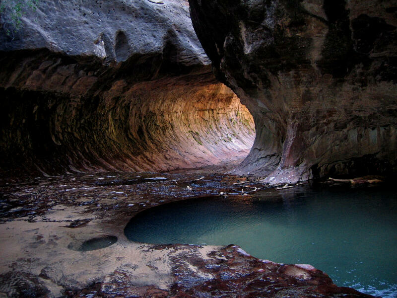 Zion Subway